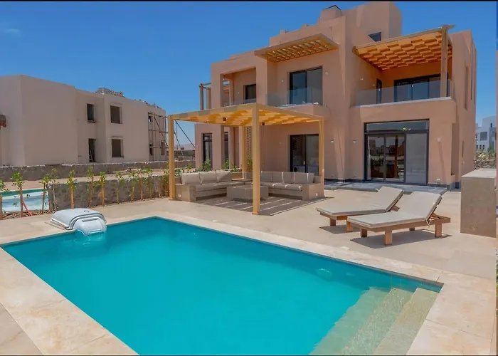 Ollystays Heated Pool 3br Villa, Nanny Room! Ancient Hills * Hurghada